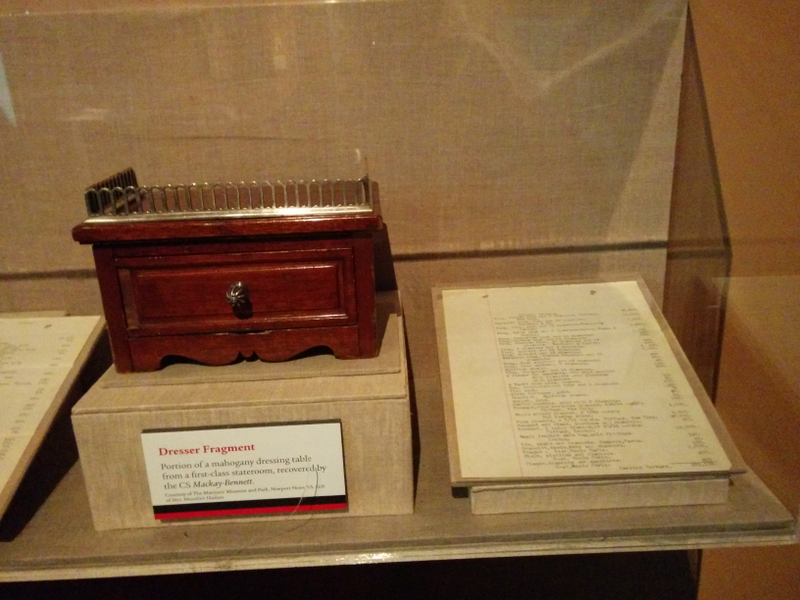 Illustration for article titled Pictures from the Reagan Library: The Titanic Exhibit
